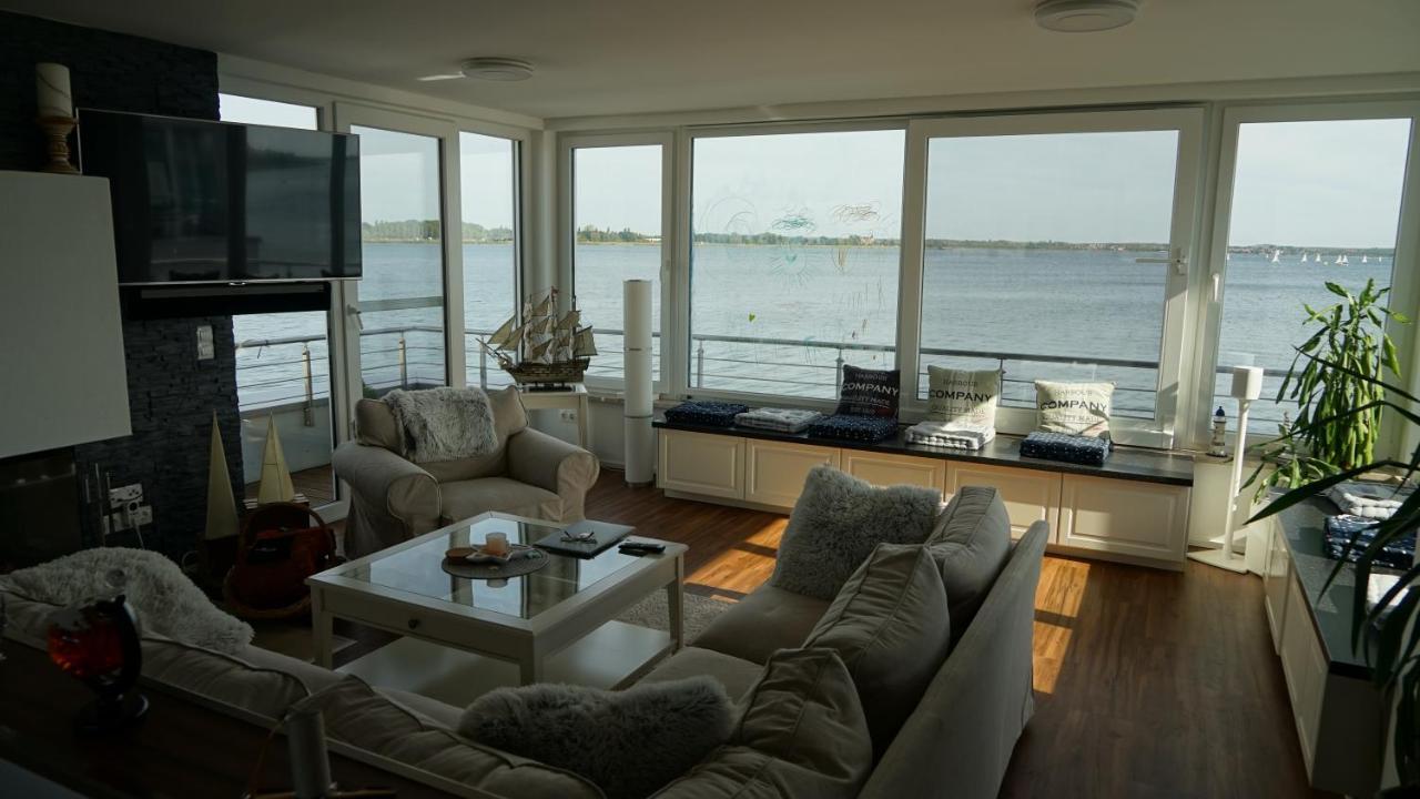 Schwimmendes Haus Robby Ii Villa